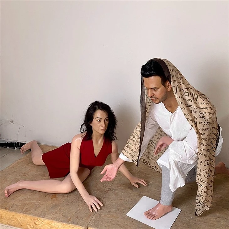 Hyperrealism Sculpture