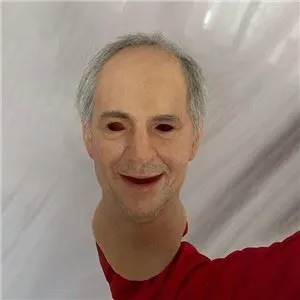 Giperrealistik silikon niqob